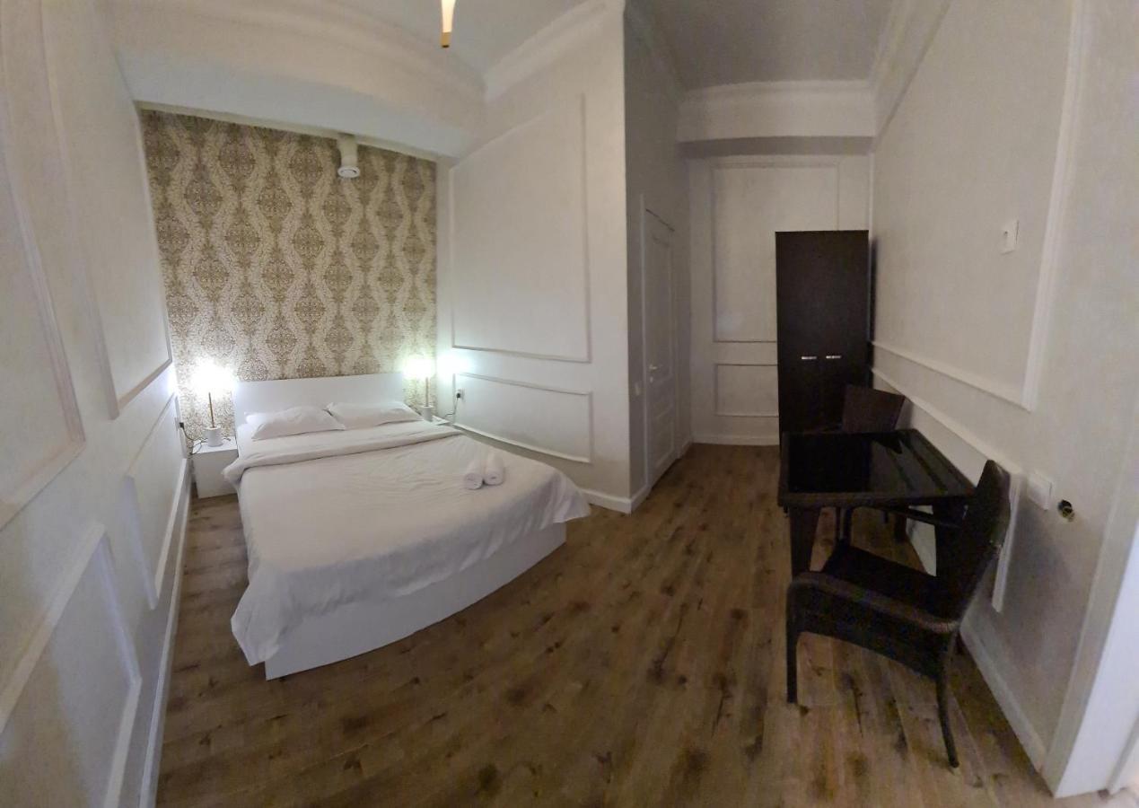 Riverside Boutique Hotel Алмати Екстер'єр фото