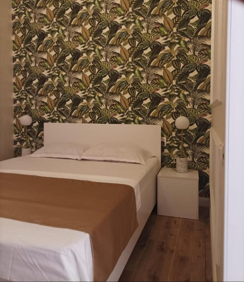 Riverside Boutique Hotel Алмати Екстер'єр фото